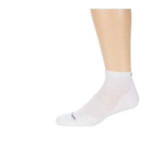 Darn Tough Vermont Run 1/4 Ultra-Lightweight with Cushion Men's Crew Cut Socks Shoes White: MD (US 8-9.5)