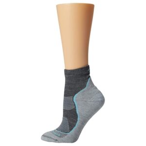 Darn Tough Vermont Light Hiker 1/4 Lightweight with Cushion Women's Crew Cut Socks Shoes Slate: SM (US 4.5-7)