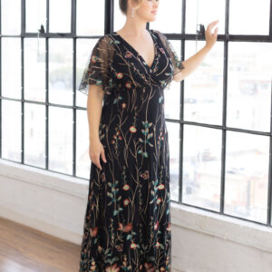 Embroidered Elegance Evening Gown - Onyx Meadow Print / 0X (10-12)