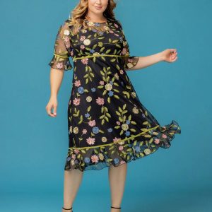Wildflower Embroidered Dress - Black Blossom Print / 0X (10-12)