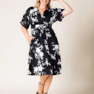 Gia Midi Dress - Black Floral Print / 0X (10-12)