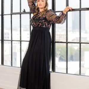Eternal Embroidered Bodice Evening Gown - Moonlit Garden / 0X (10-12)