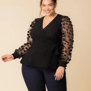 Scattered Petals Long Sleeve Wrap Top - Onyx Blossoms / 0X (10-12)
